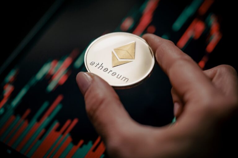 Bitmine's ETH stack reaches 5.81 million tokens as it closes on a self declared 5% target. (Image: Shutterstock)