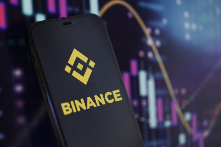 Binance Agent OS Unleashes Breakthrough AI Trading in 2026