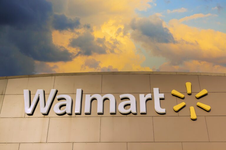 Walmart Tap to Pay Makes Breakthrough Shift in Checkout Data