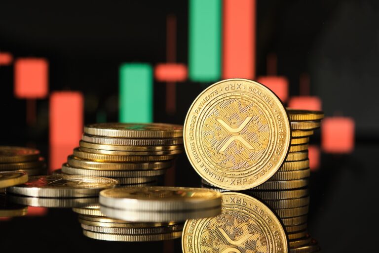 Clarity Act Delay Crushes XRP Nearly 5% in Sudden Plunge