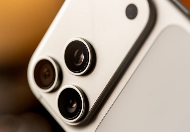 Apple's iPhone 18 Pro Max heads toward a September reveal as supply chain warnings stack up. (Image: Shutterstock)